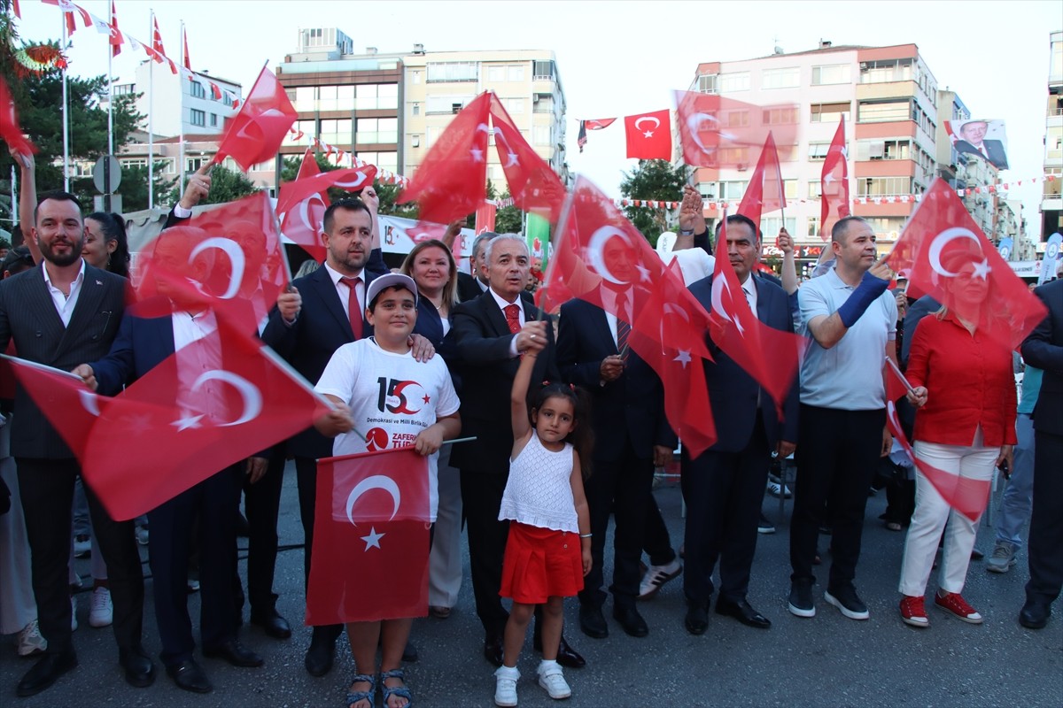 Kırklareli'nde "15 Temmuz Demokrasi ve Milli Birlik Günü" etkinlikleri kapsamında "Zaferin Adı...