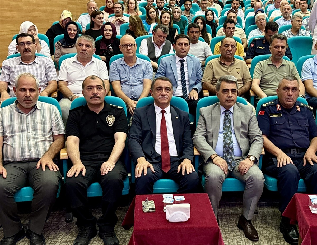 Kırşehir Valiliği ve Kırşehir Ahi Evran Üniversitesi (KAEÜ) tarafından 15 Temmuz Demokrasi ve...