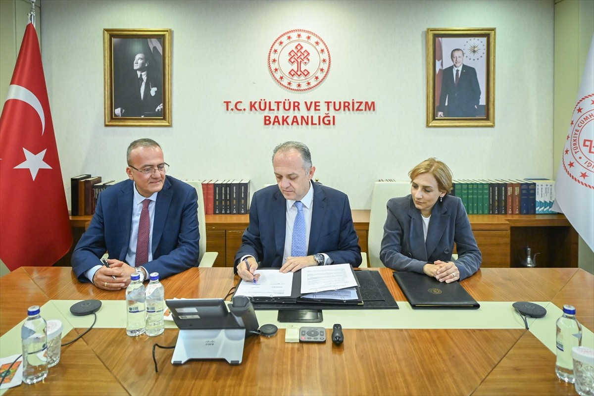 Kültür ve Turizm Bakanlığı ile Kapadokya Üniversitesi arasında, Nevşehir'in Ürgüp ilçesindeki...