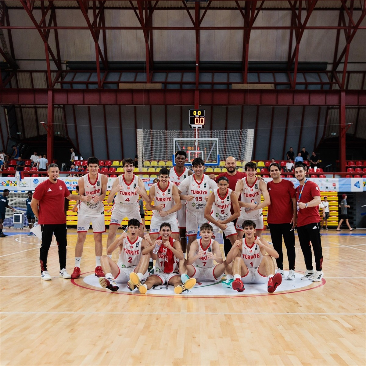 Kuzey Makedonya'da düzenlenen 18. Avrupa Gençlik Olimpik Yaz Festivali'nde (EYOF 2025) yarı...