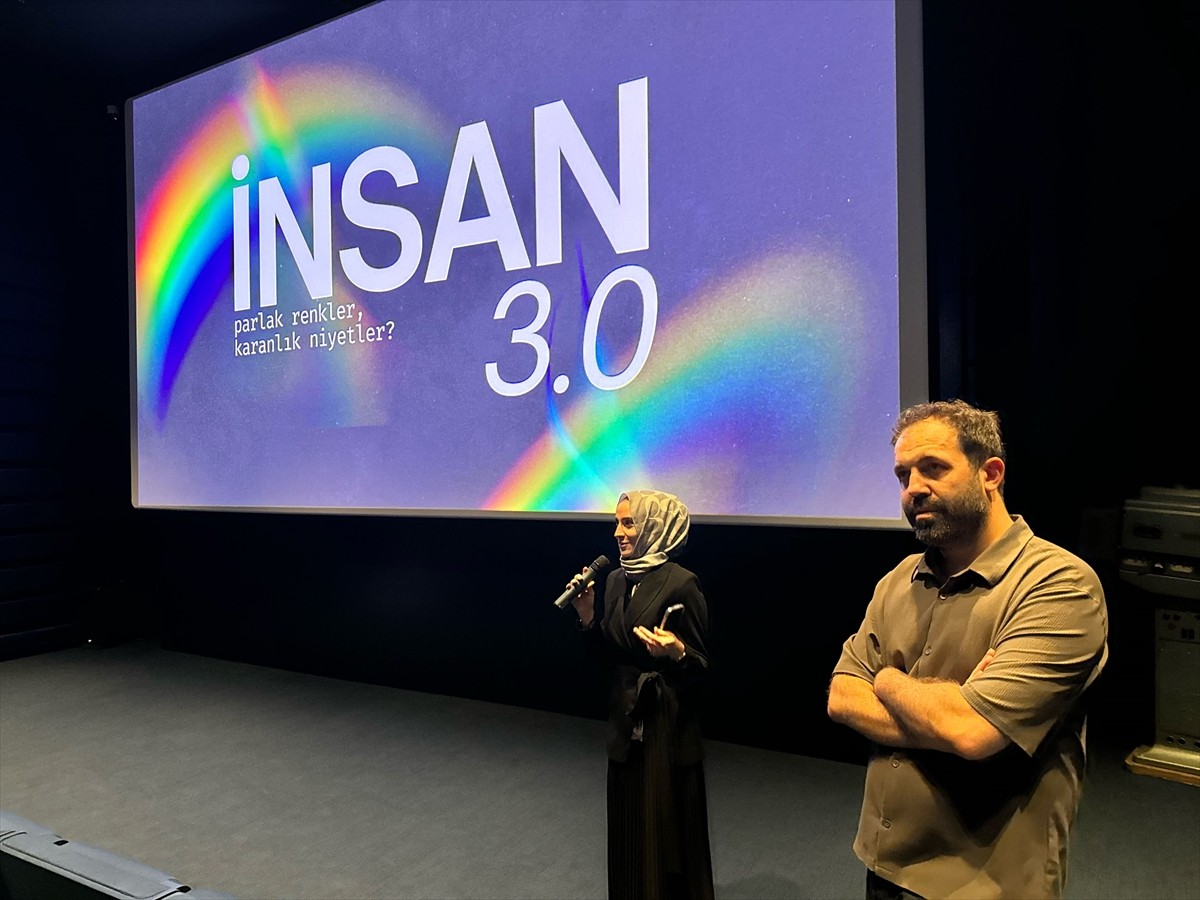 LGBT dayatmasının gençlere olumsuz etkilerini konu alan "İnsan 3.0" belgeseli izleyiciyle...