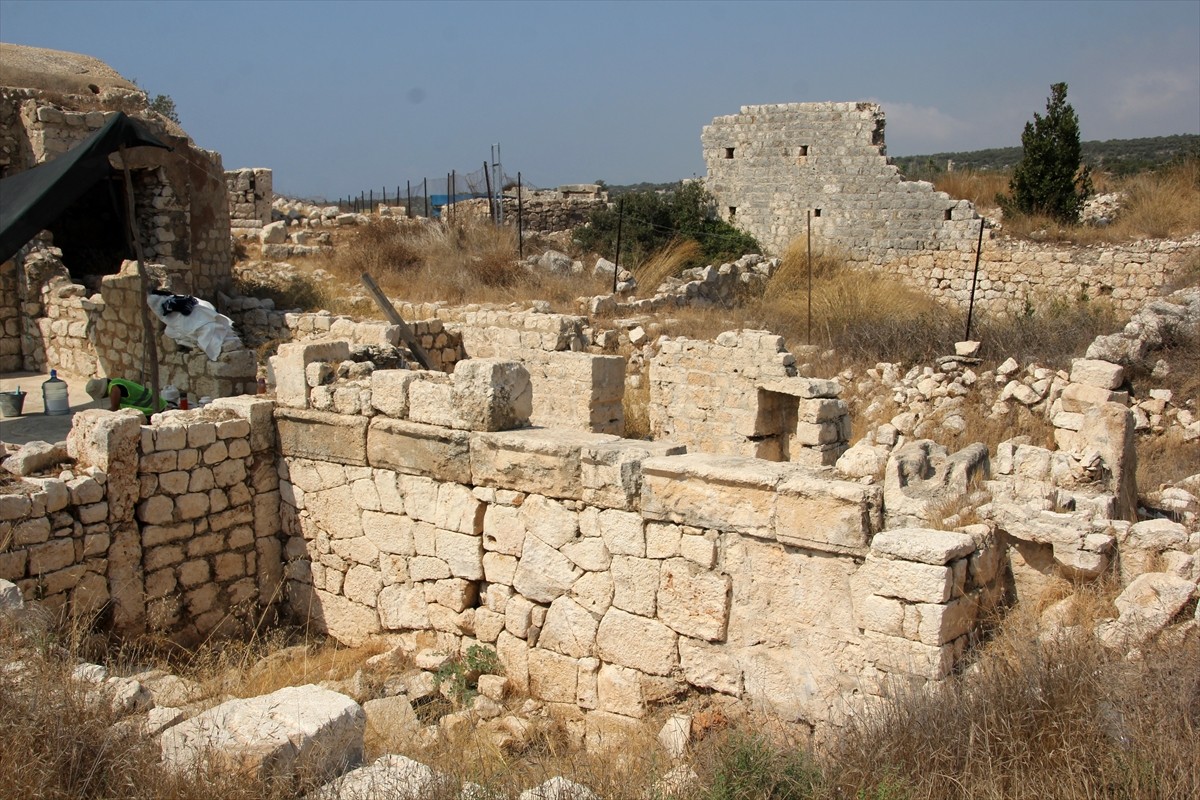 Mersin'in Erdemli ilçesindeki Elaiussa Sebaste Antik Kenti'nde 30. dönem arkeolojik çalışmalar...