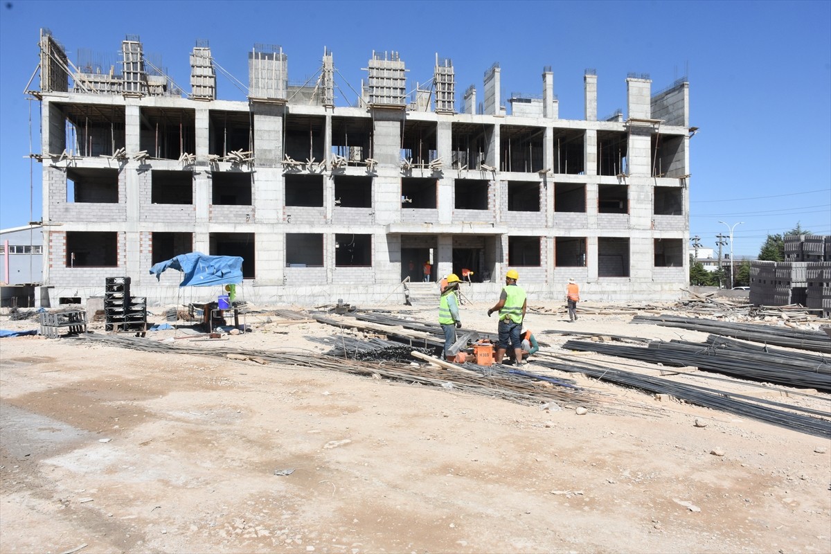 Milli Eğitim Bakanlığı ile Türkiye Odalar ve Borsalar Birliği (TOBB) arasında yapılan protokolle...