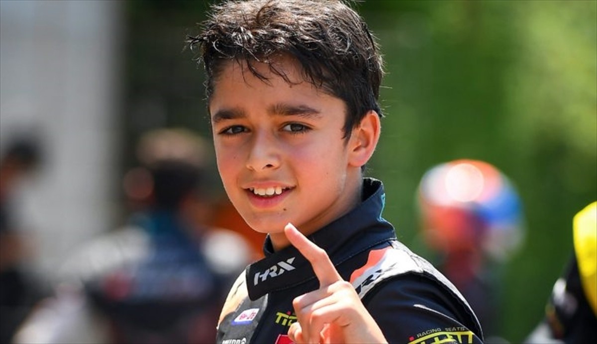 Milli karting sporcusu İskender Zülfikari, İtalya'da iki ayaktan oluşan 2025 WSK Avrupa Serisi'nde...