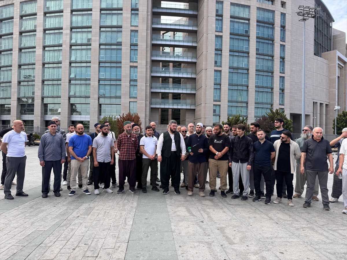  Müdafai İslam Derneği, Hazreti Muhammed'in karikatür çizimini yayımlayan mizah dergisi ve...