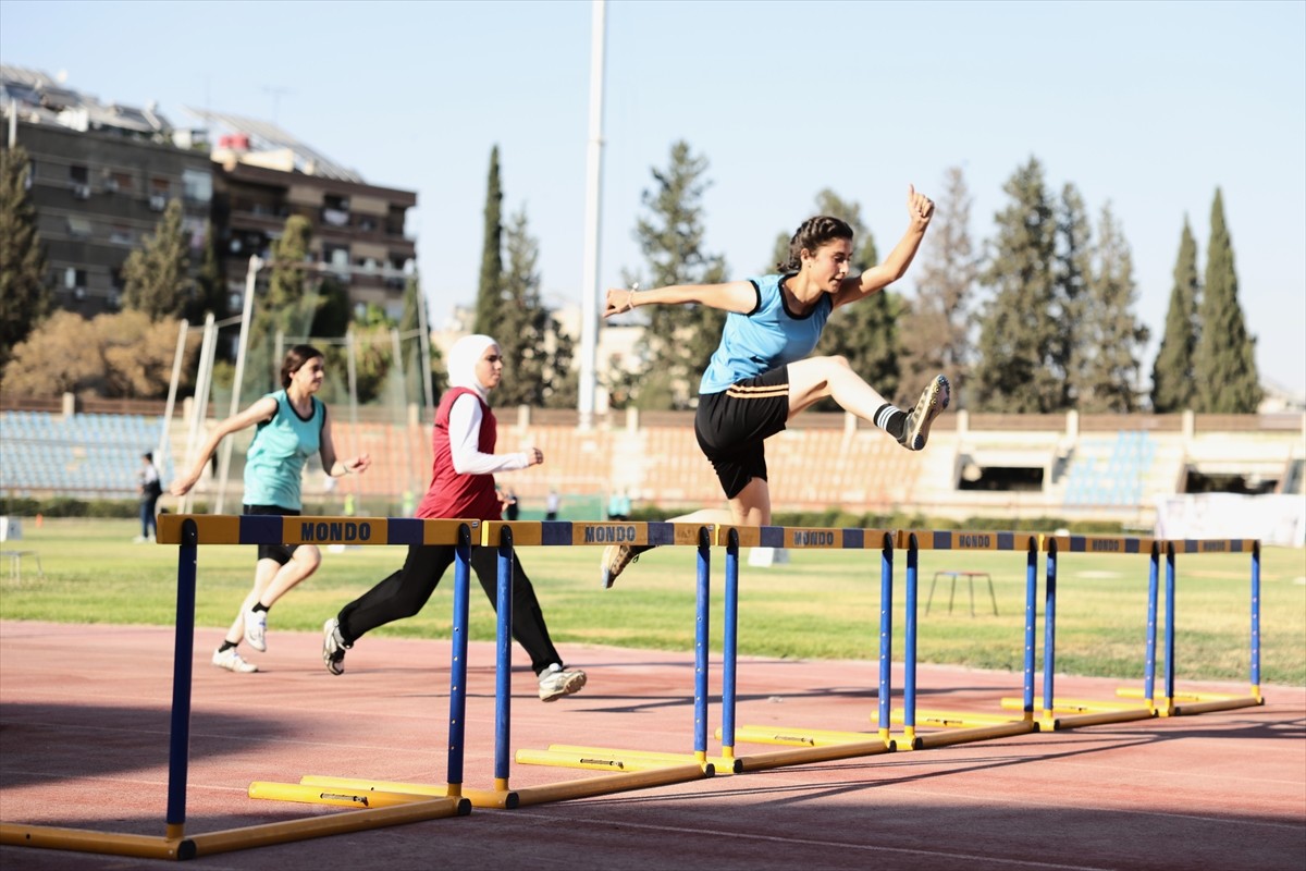Suriye'nin başkenti Şam'da düzenlenen organizasyonda, ülkenin farklı bölgelerinden gelen 200'ün...