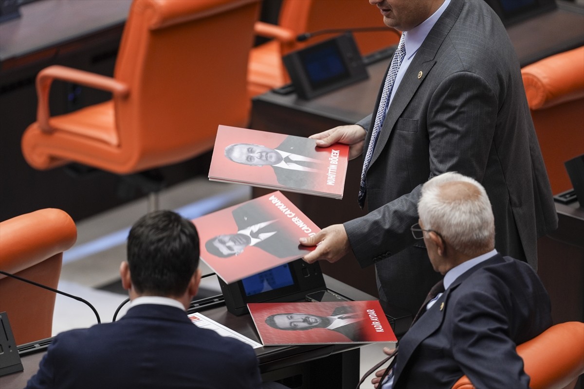 TBMM Genel Kurulu, Meclis Başkanvekili Bekir Bozdağ başkanlığında toplandı. Genel Kurul...