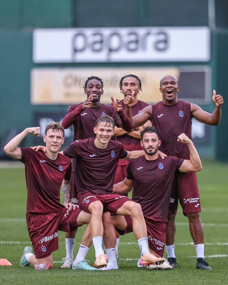 Trabzonspor, sezon hazırlıklarına Mehmet Ali Yılmaz Tesisleri'nde devam etti.