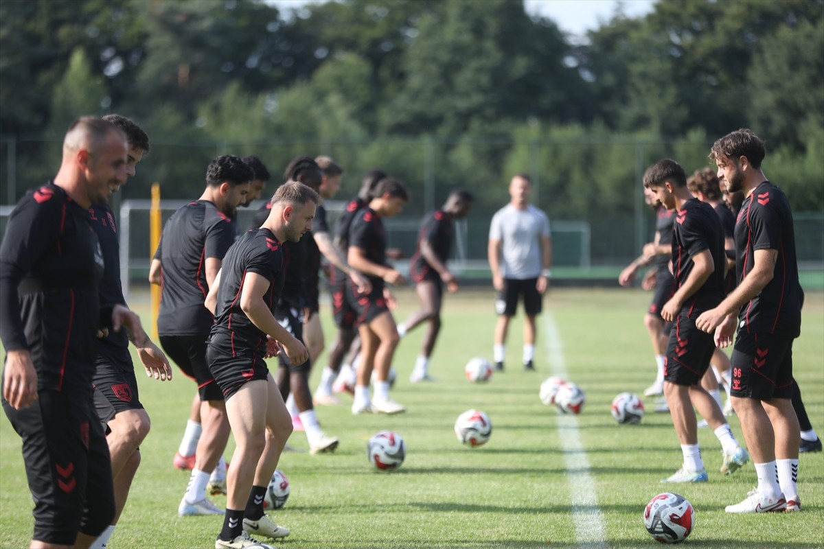 Trendyol Süper Lig ekiplerinden Samsunspor, Hollanda kampında yeni sezon hazırlıklarına devam...