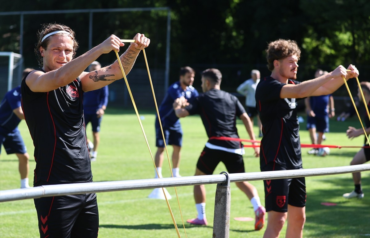 Trendyol Süper Lig ekiplerinden Samsunspor, Hollanda kampında yeni sezon hazırlıklarını...