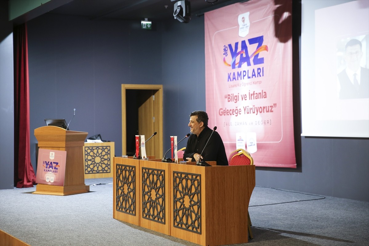 Türkiye Diyanet Vakfı (TDV) Eğitim ve Kültür Hizmetleri Müdürlüğünce, TDV burslusu yükseköğretim...