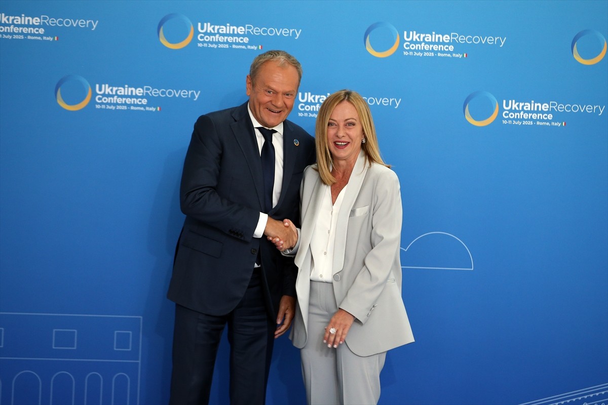 “Ukrayna'nın Yeniden İnşası Konferansı” İtalya’nın başkenti Roma’da La Nuvola konferans merkezinde...