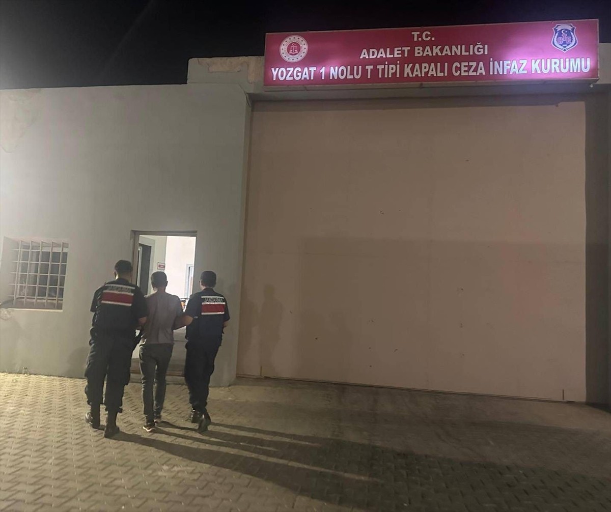 Yozgat İl Jandarma Komutanlığı ekipleri, 17 yıl önce normal ölüm gibi gösterilerek defnedilen...