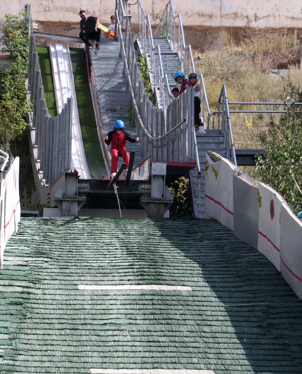 2011 Dünya Üniversiteler Kış Oyunları için Erzurum'da inşa edilen ve son olarak 2017 Avrupa...