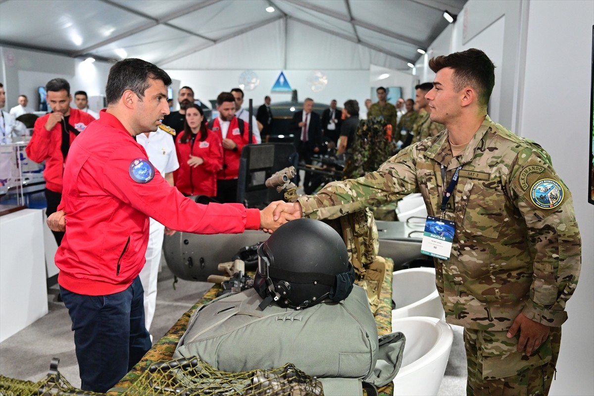 Anadolu Ajansının (AA) Global İletişim Ortağı olduğu, Türkiye Teknoloji Takımı Vakfı (T3 Vakfı)...