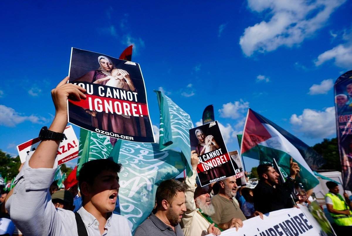 Aralarında Özgür Düşünce ve Eğitim Hakları Derneği (ÖZGÜR-DER), İnsan Hak ve Hürriyetleri ve...