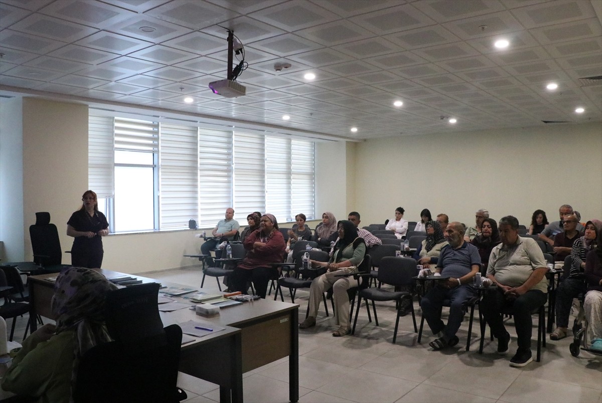 Burdur'da diyabetik ayak yarası nedeniyle işini bırakmak zorunda kalan hasta, gördüğü tedavi...