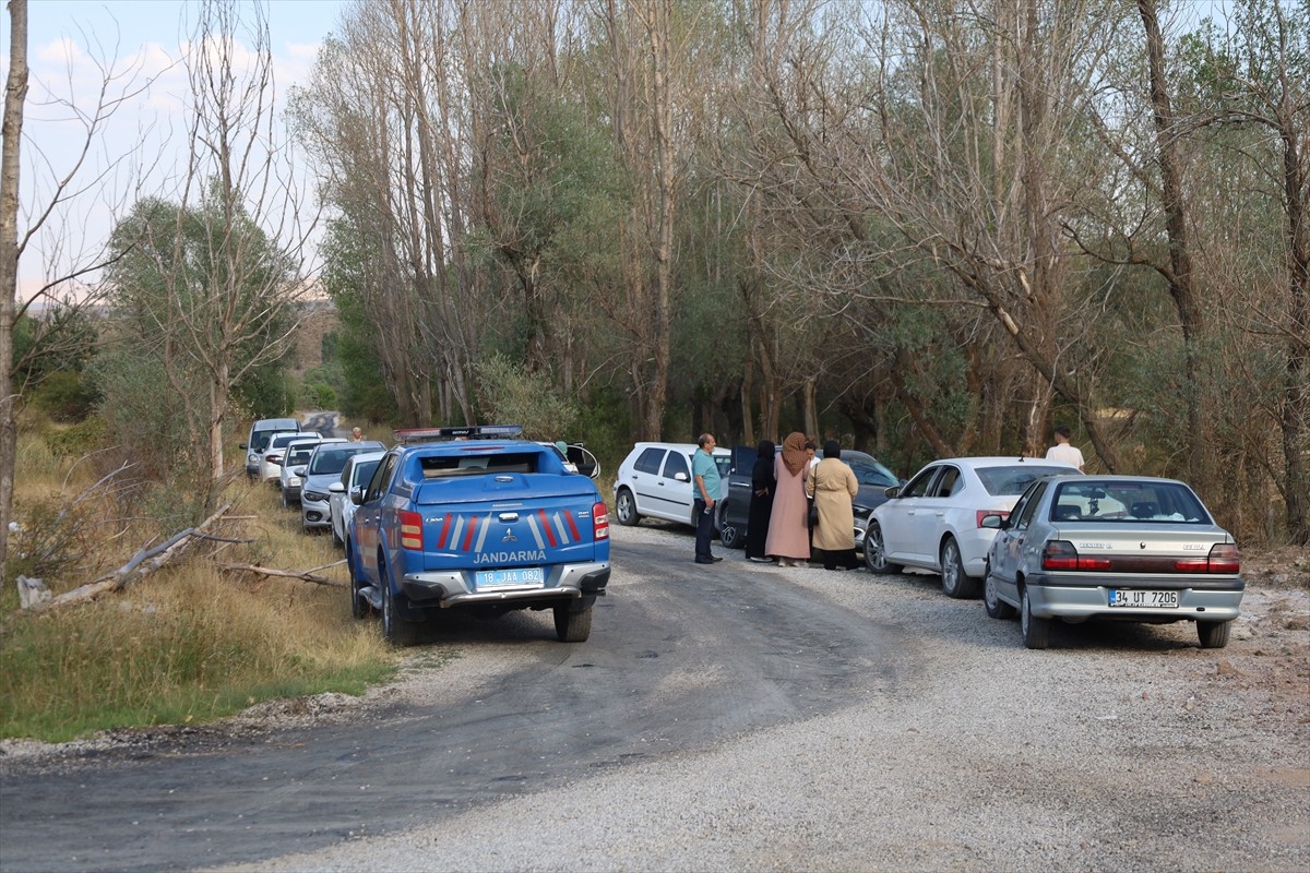 Çankırı'nın Orta ilçesindeki termal su kaynağı yakınında yaşlı bir çiftin cesedi bulundu. İhbar...
