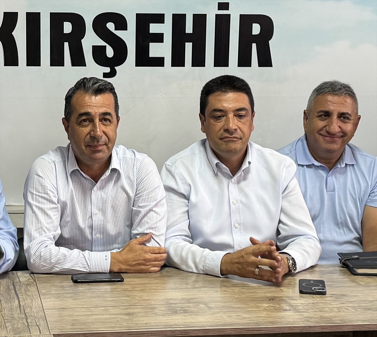 CHP Genel Başkan Yardımcısı Erhan Adem (solda), Genel Başkan Özgür Özel'in katılımıyla yarın...