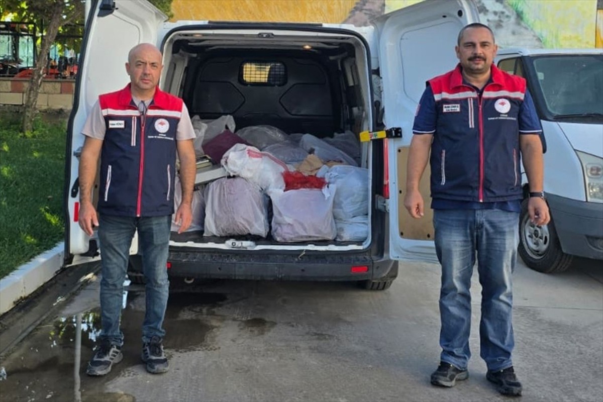 Edirne'de kaçak avlanan 650 kilogram kum midyesi ele geçirildi, 3 kişiye 2 milyon 266 bin lira...