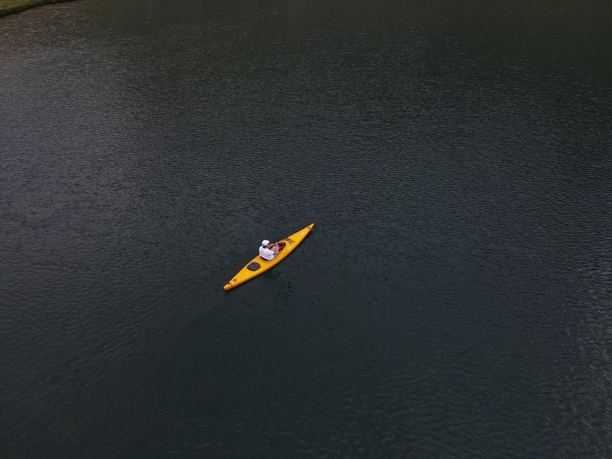 Gümüşhane'nin Torul ilçesinde, 3 bin 331 metre yükseklikteki Abdal Musa Tepesi'nin eteklerinde yer...