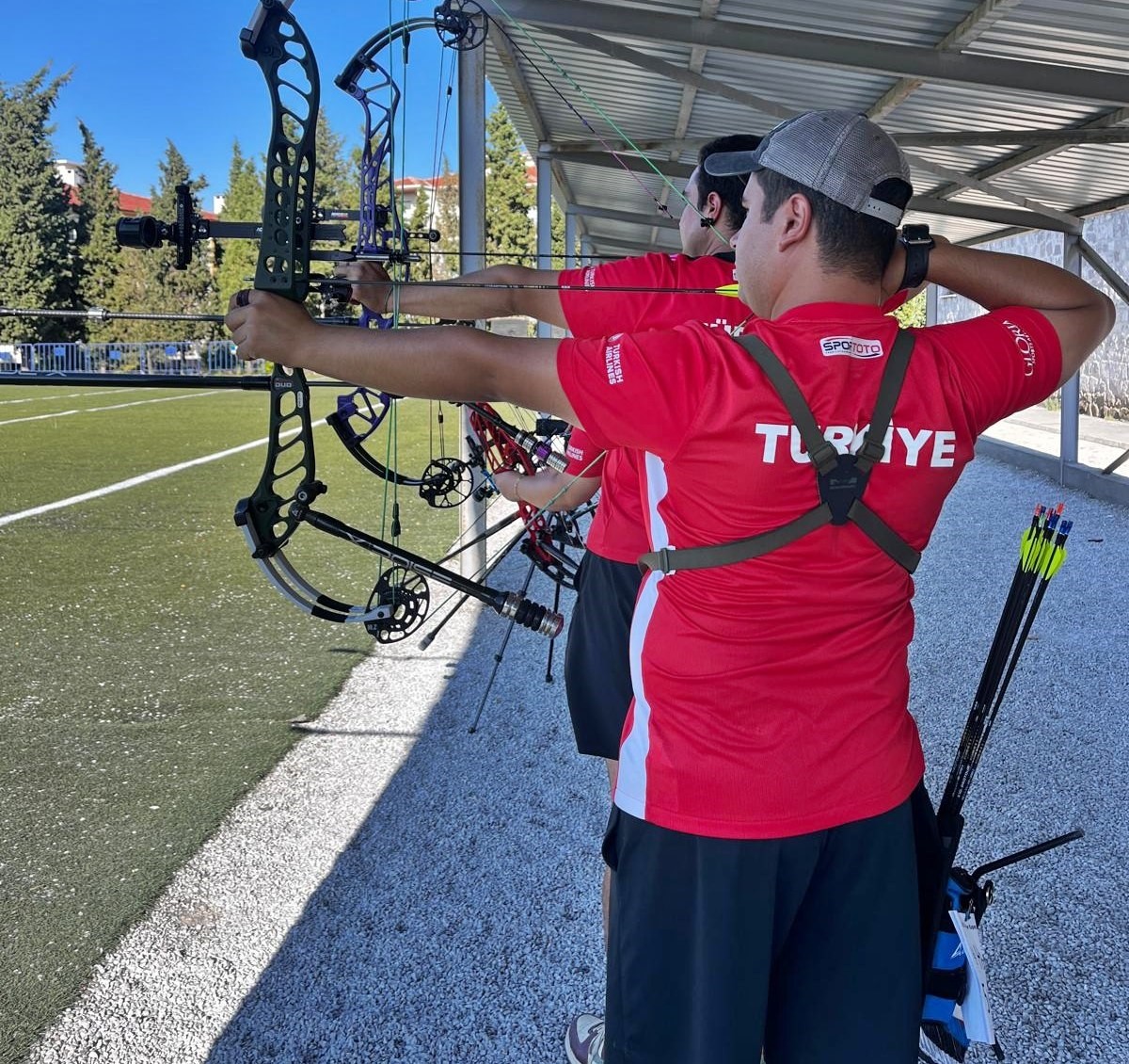 Güney Kore'de yapılacak Dünya Okçuluk Şampiyonası öncesinde, Makaralı Yay Milli Takımı...