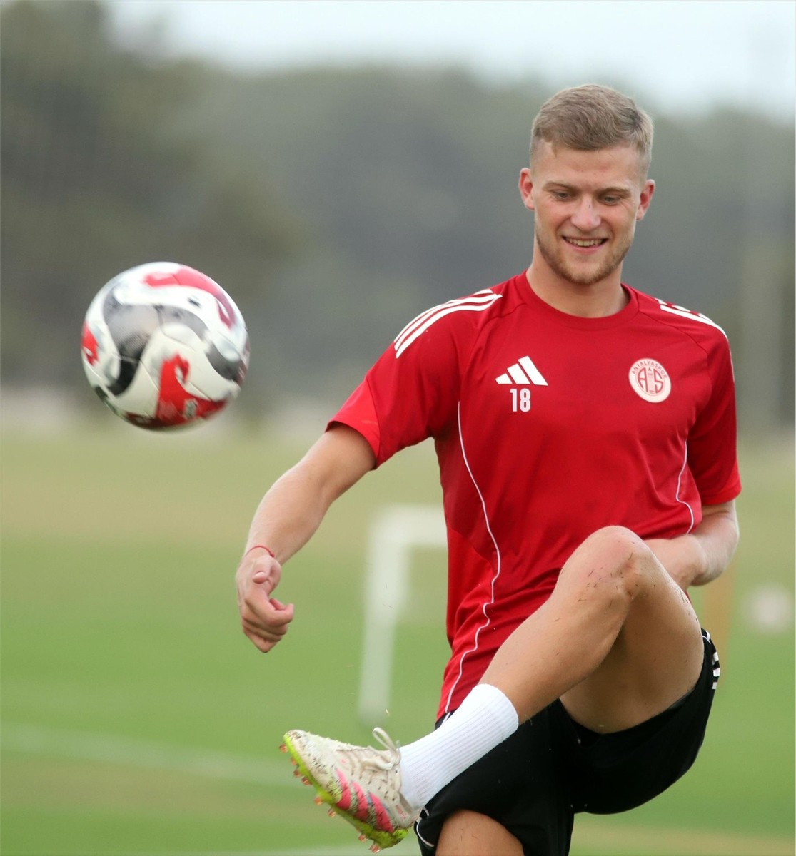 Hesap.com Antalyaspor, Trendyol Süper Lig'in ilk haftasında Kasımpaşa'yı konuk edeceği maçın...