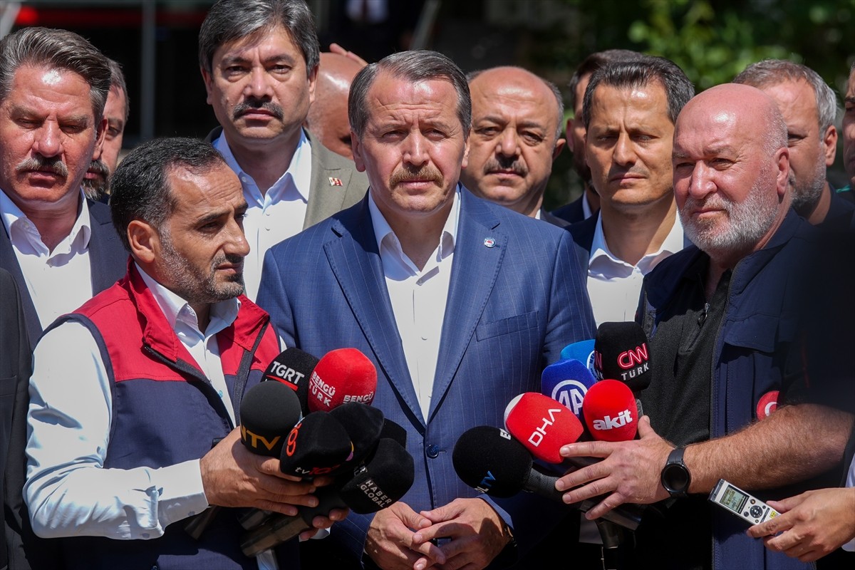 Kamu İşveren Heyeti ile Memur-Sen, memur ve memur emeklilerinin 2026 ve 2027'deki zam oranında...