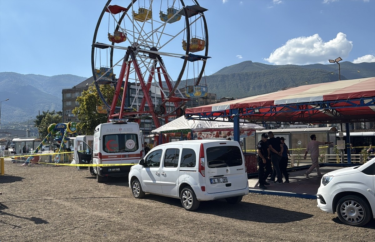 Karabük'te bir kişi lunaparkta ölü bulundu.