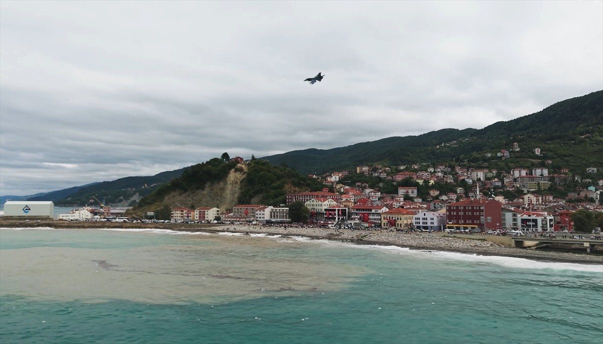 Kastamonu’nun İnebolu ilçesinde, Atatürk’ün İnebolu’ya gelişi ve Şapka İnkılabı’nın 100. yıl...
