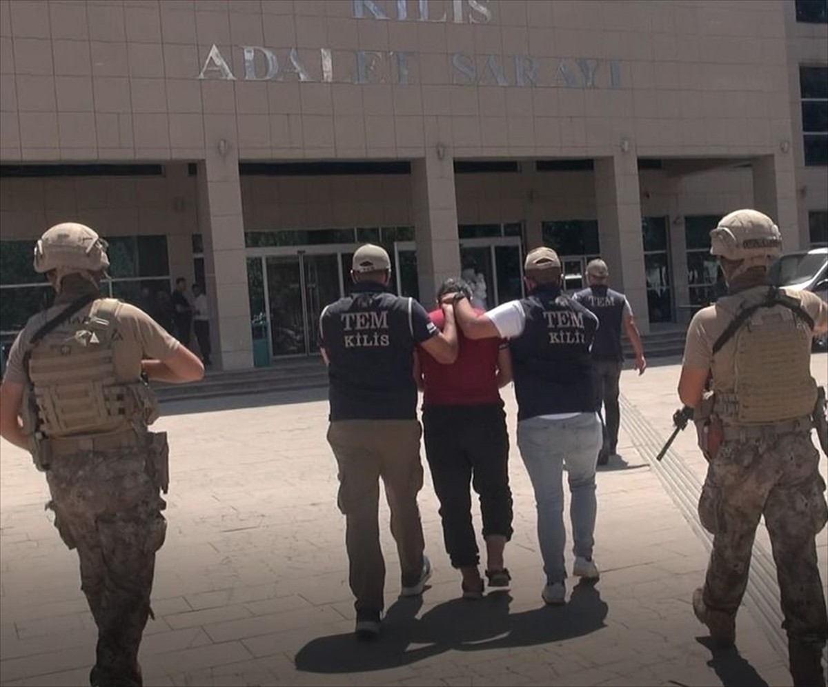 Kilis'te terör örgütü DEAŞ'a yönelik operasyonda gözaltına alınan şüpheli tutuklandı.