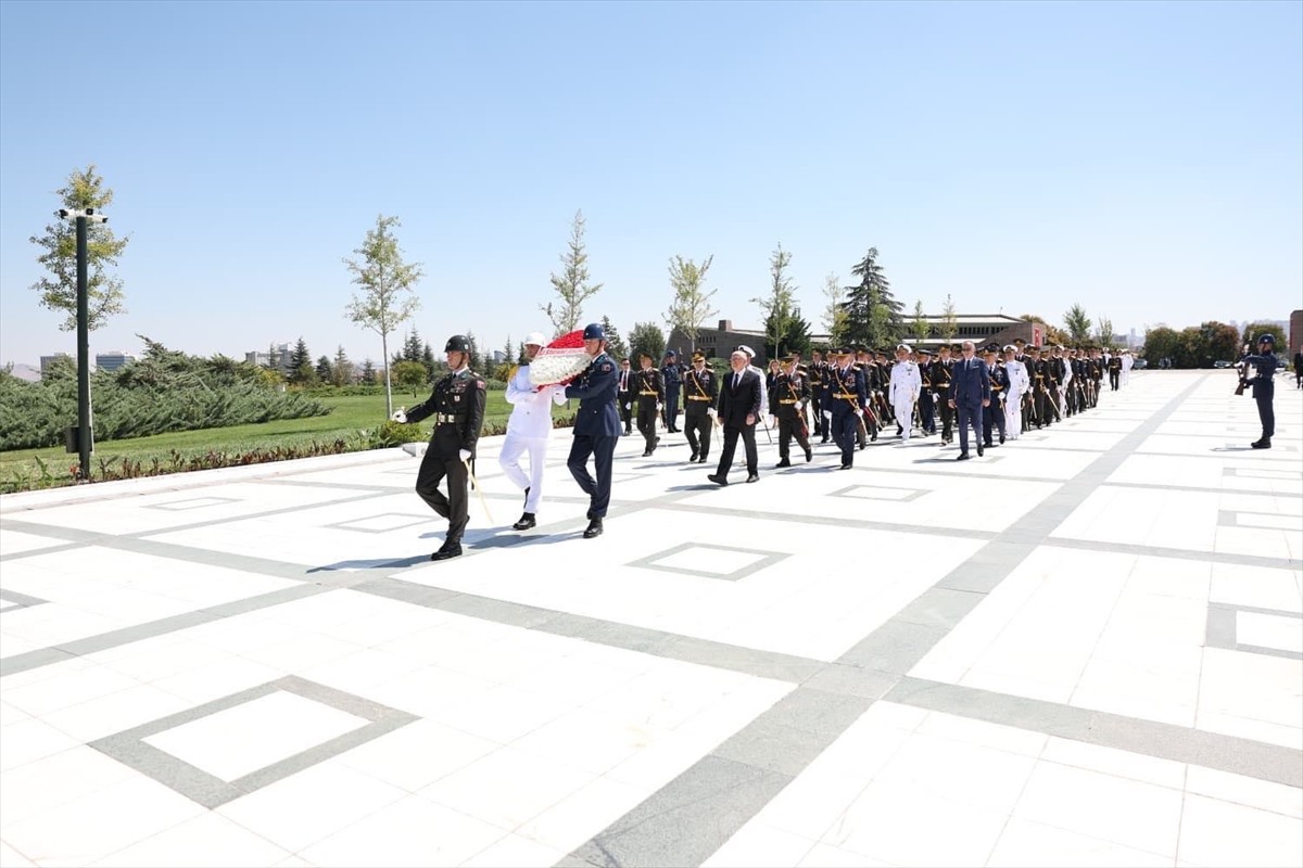 Millî Savunma Bakanı Yaşar Güler, 30 Ağustos Zafer Bayramı ve Türk Silahlı Kuvvetleri Günü...