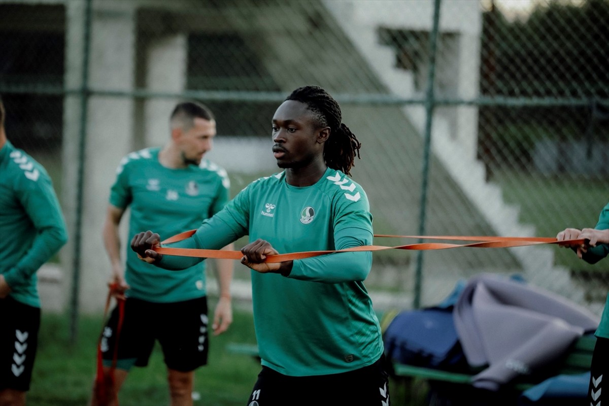 Sakaryaspor, Trendyol 1. Lig'in 4. haftasında sahasında Boluspor ile oynayacağı maçın...