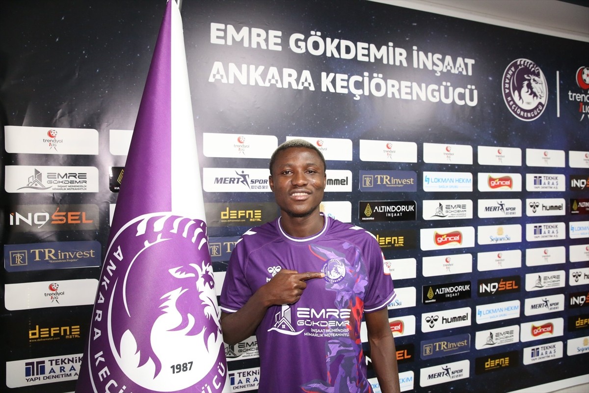 Trendyol 1. Lig ekiplerinden Emre Gökdemir İnşaat Ankara Keçiörengücü, Bodrum FK'den Haqi Osman'ı...