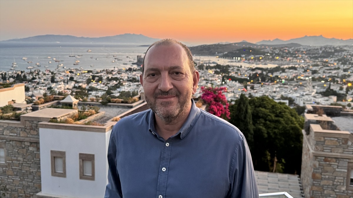 Trendyol 1. Lig takımlarından Sipay Bodrum FK, yeni sezon öncesi düzenlediği dayanışma...