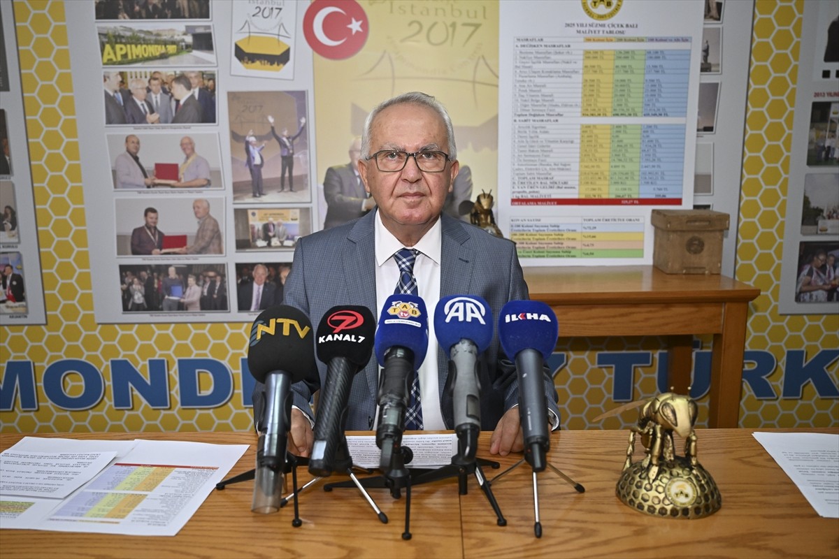 Türkiye Arı Yetiştiricileri Merkez Birliği (TAB) Başkanı Ziya Şahin, bu yıl kurulan 8 bilimsel...