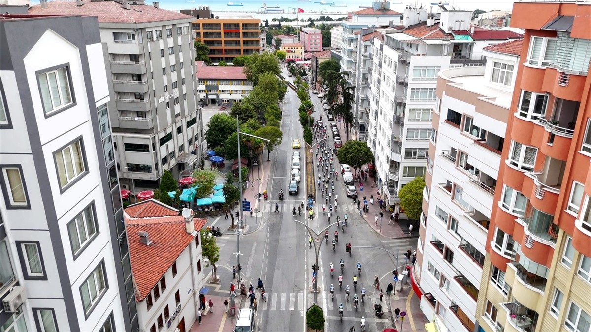 Türkiye Bisiklet Federasyonu ile Samsun Sivil Toplum Kuruluşları Federasyonu (SAMKON) işbirliğinde...