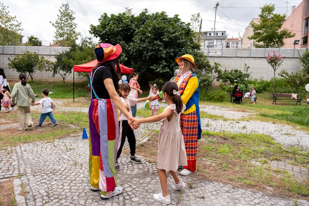 Türkiye Gençlik ve Eğitime Hizmet Vakfınca (TÜRGEV), Mevlanakapı Çocuk Kütüphanesi ve Atölye...