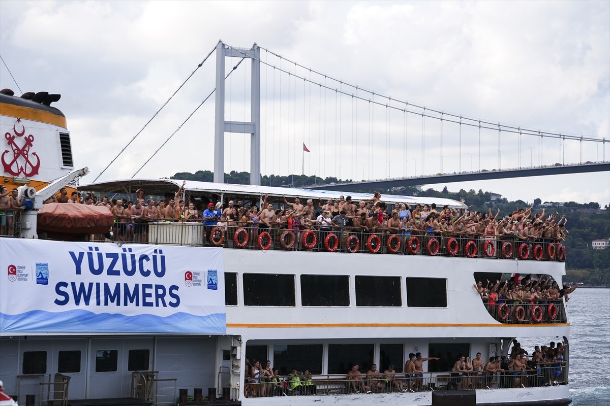 Türkiye Milli Olimpiyat Komitesi (TMOK) tarafından organize edilen Boğaziçi Kıtalararası Yüzme...