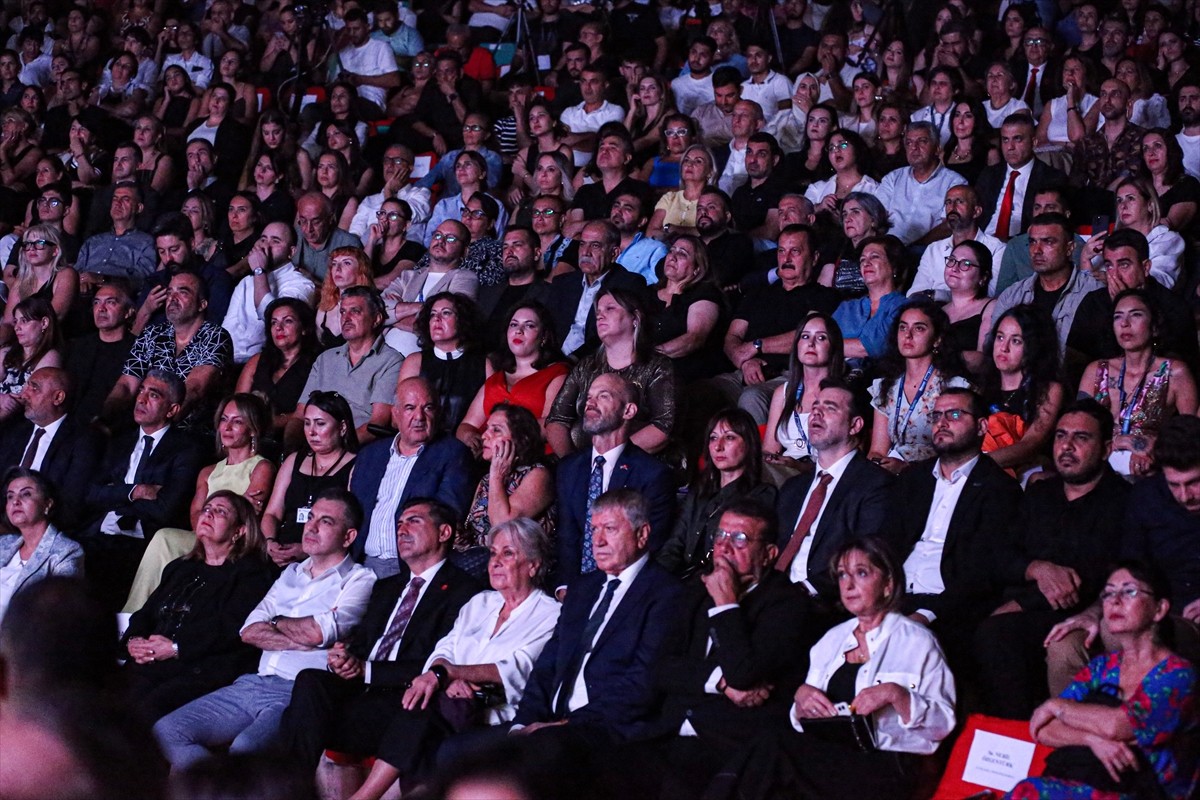 Adana'da bu yıl 32'ncisi düzenlenen Uluslararası Adana Altın Koza Film Festivali, "Orhan Kemal...