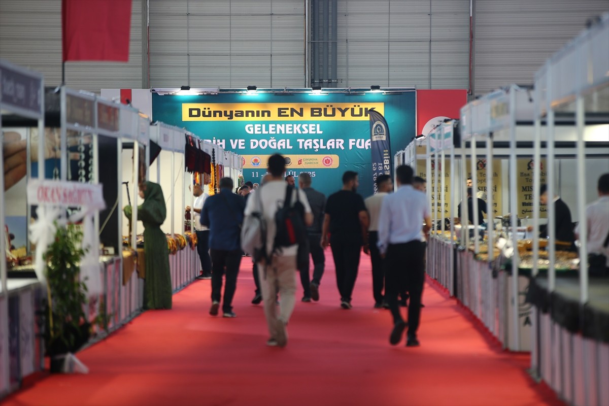 Adana Valiliği himayesinde TÜYAP Adana Uluslararası Fuar ve Kongre Merkezi'nde düzenlenen "4....