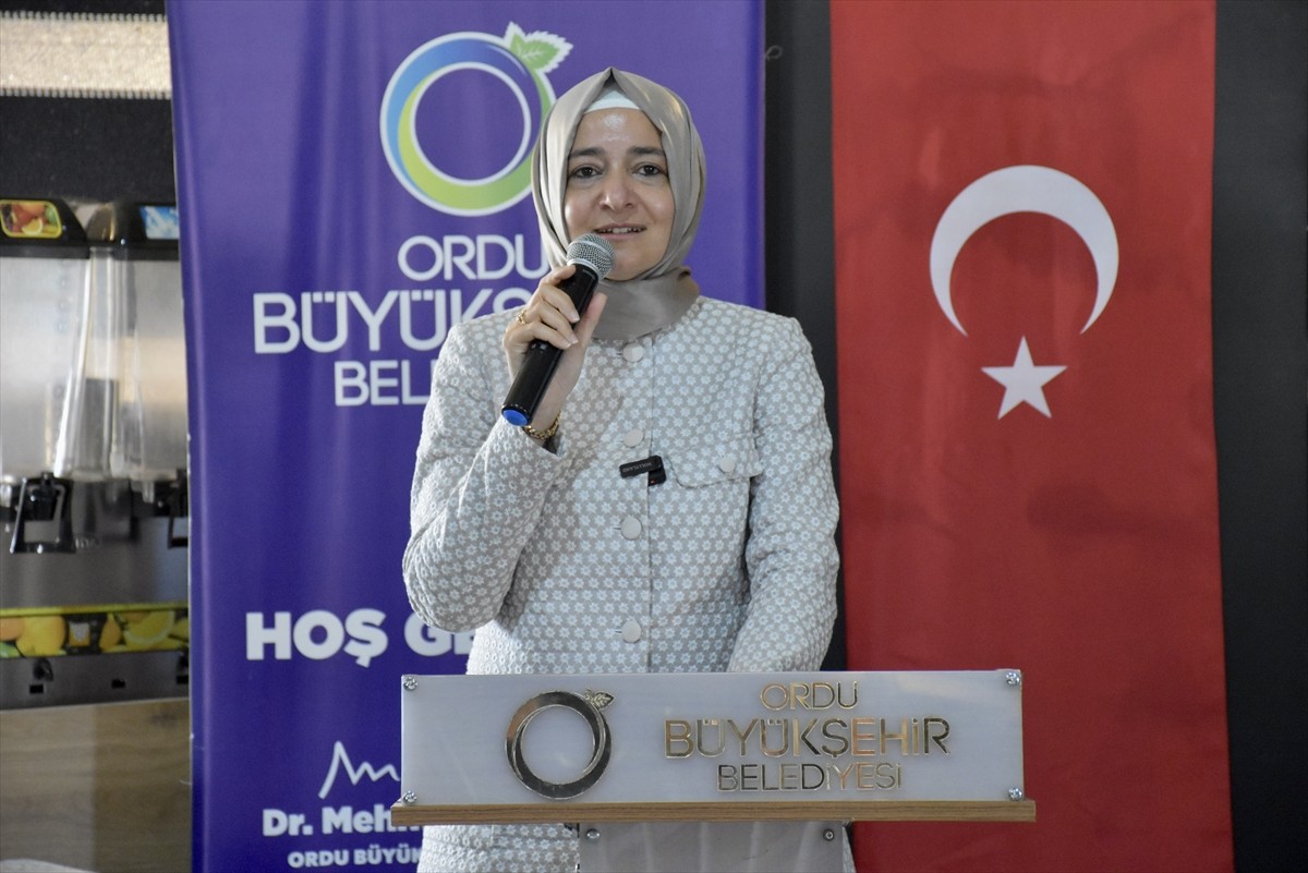 AK Parti Genel Başkan Yardımcısı Fatma Betül Sayan Kaya, Ordu'da şehit yakınları ve gazilerle bir...