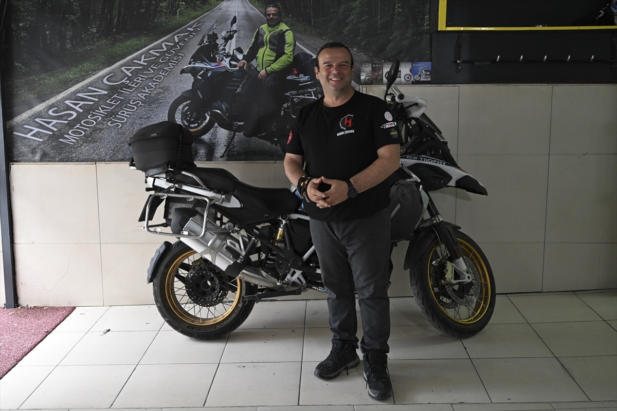 Anadolu Ajansının (AA) "Trafikte Motosiklet Gerçeği" başlıklı dosyasının bu haberinde, motosiklet...