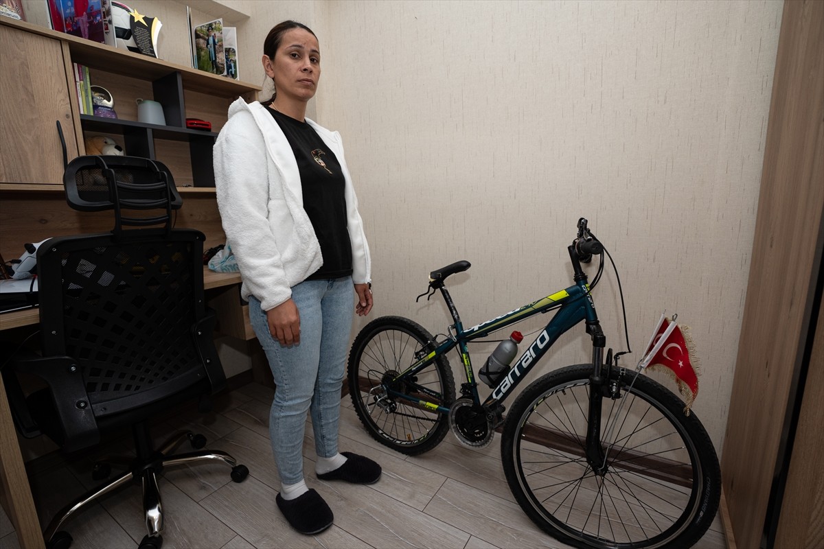 Ankara'da 11 yaşındaki Yiğit Cem Altınok'un bisikletiyle istinat duvarından düşüp yaşamını...