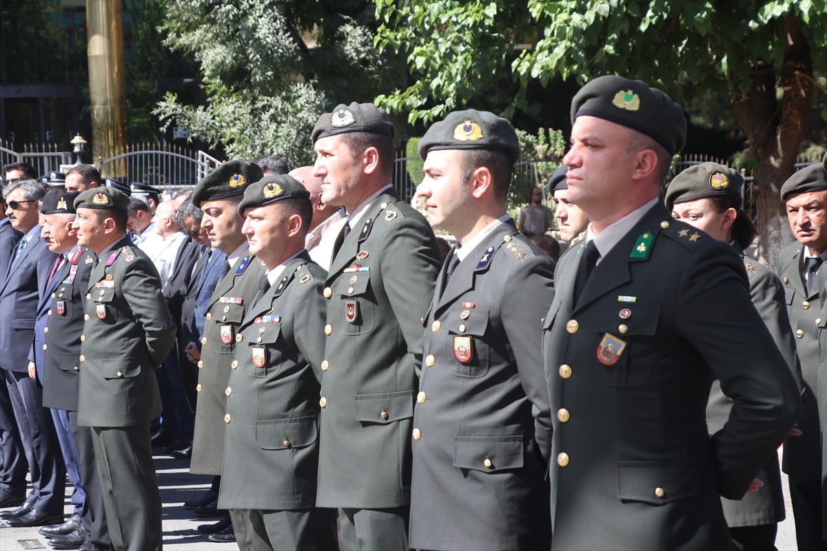 Atatürk'ün Doğu Cephesi Kolordu Müfettişi olarak 14 Eylül 1916'da Siirt'i ziyaret etmesinin 109....