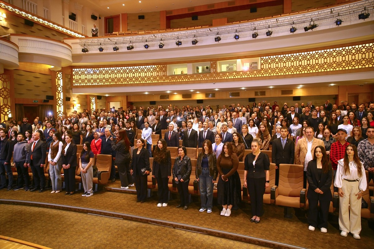 Azerbaycan'ın başkenti Bakü'de "Türk Film Günleri"nin açılışı, Nizami Sinema Merkezi'nde yapıldı....