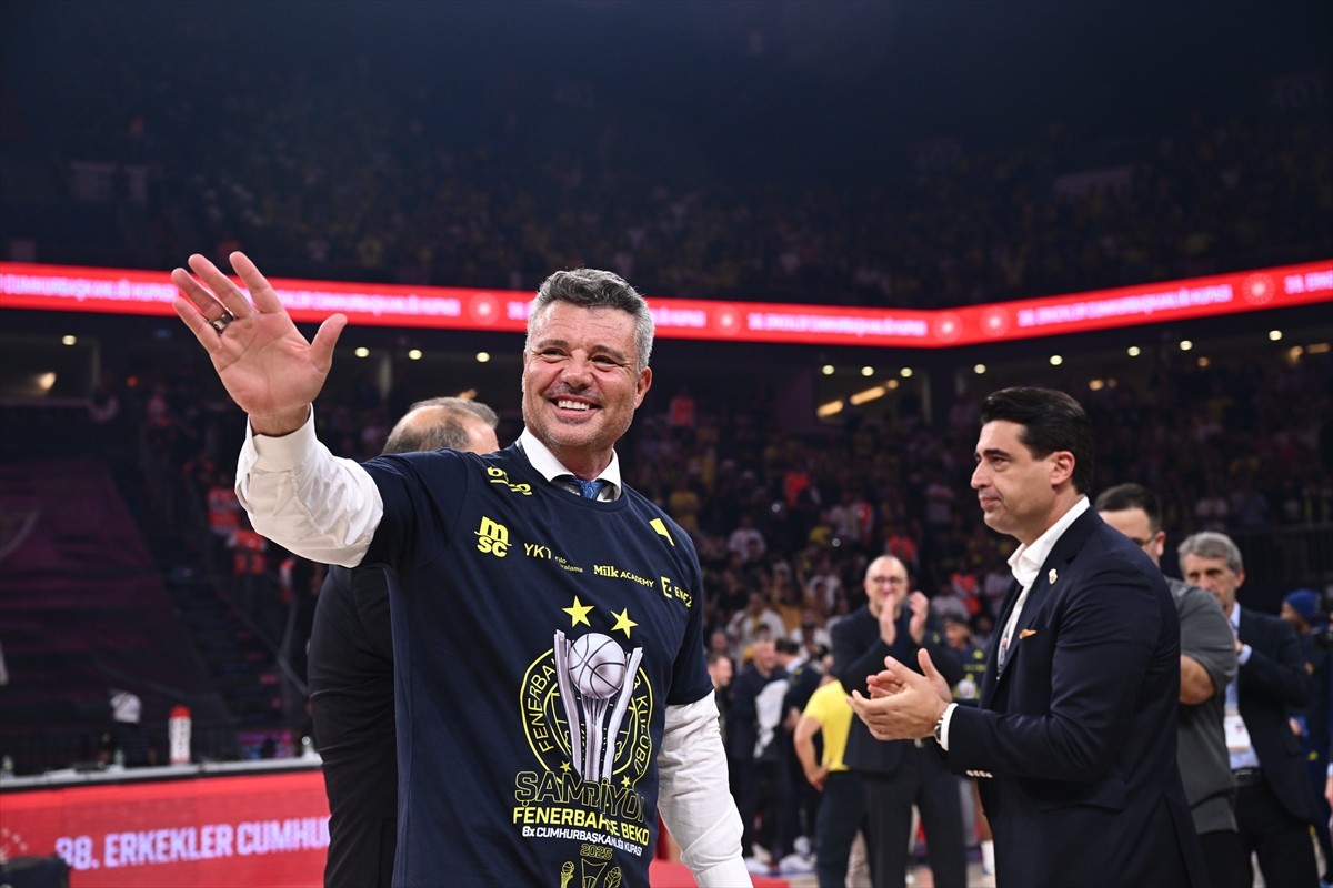 Basketbolda 38. Erkekler Cumhurbaşkanlığı Kupası maçında Fenerbahçe Beko ile Beşiktaş GAİN, Sinan...