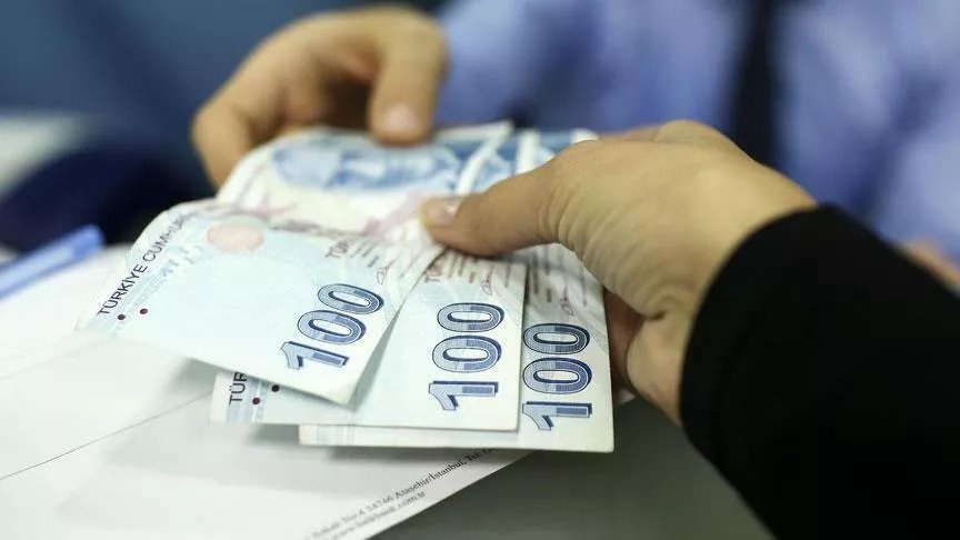 Belediyelerden Öğrencilere Müjde Yağmuru: 20 Bin TL'ye Varan Karşılıksız Destek! Başvuru Ekranları Açılıyor