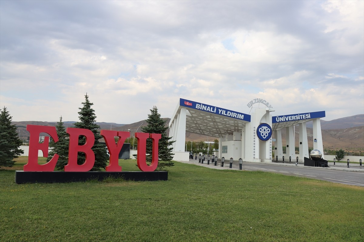 Erzincan Binali Yıldırım Üniversitesi (EBYÜ) Rektörü Prof. Dr. Akın Levent, AA muhabirine...