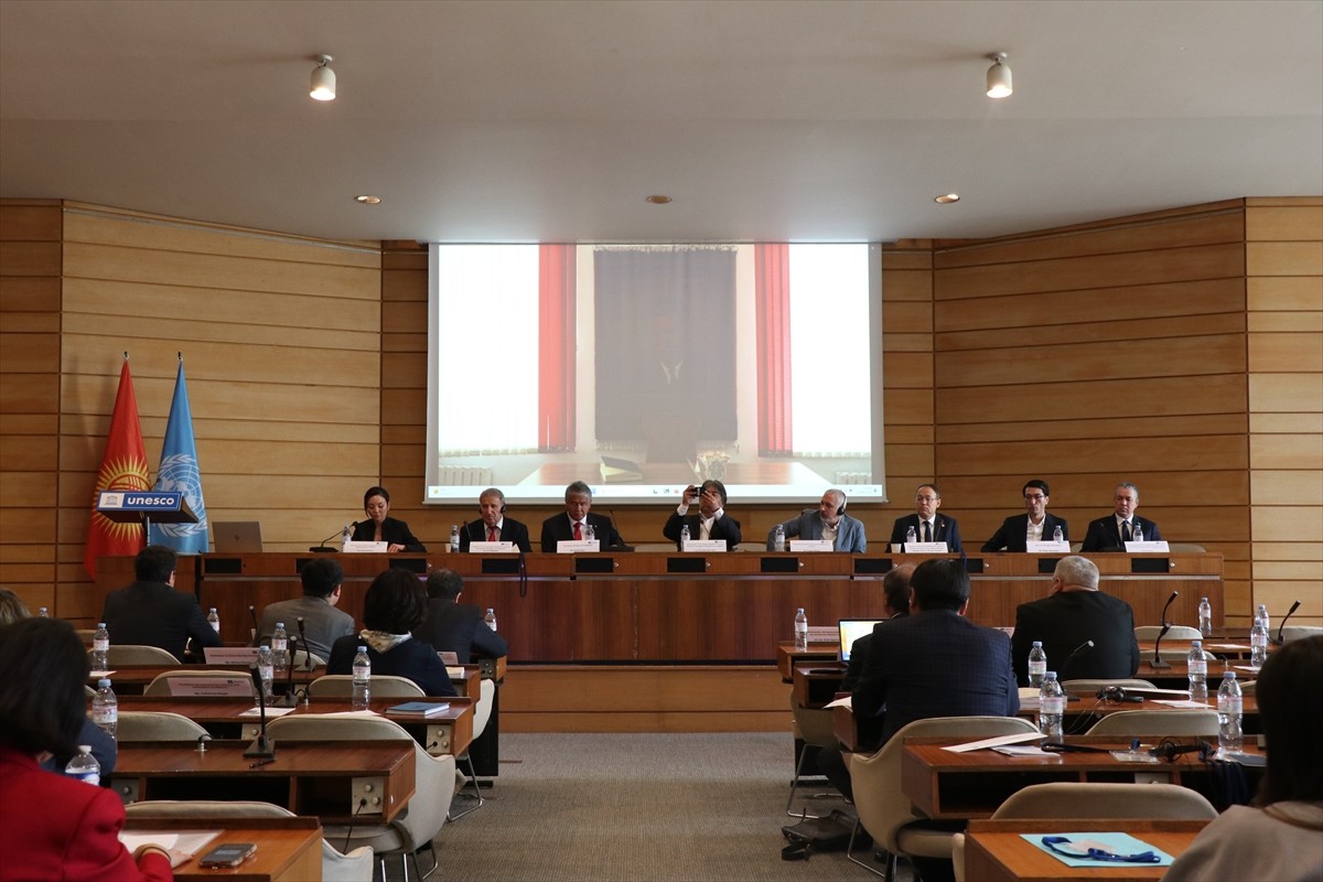 Fransa'nın başkenti Paris'teki Birleşmiş Milletler Eğitim, Bilim ve Kültür Örgütü (UNESCO)...